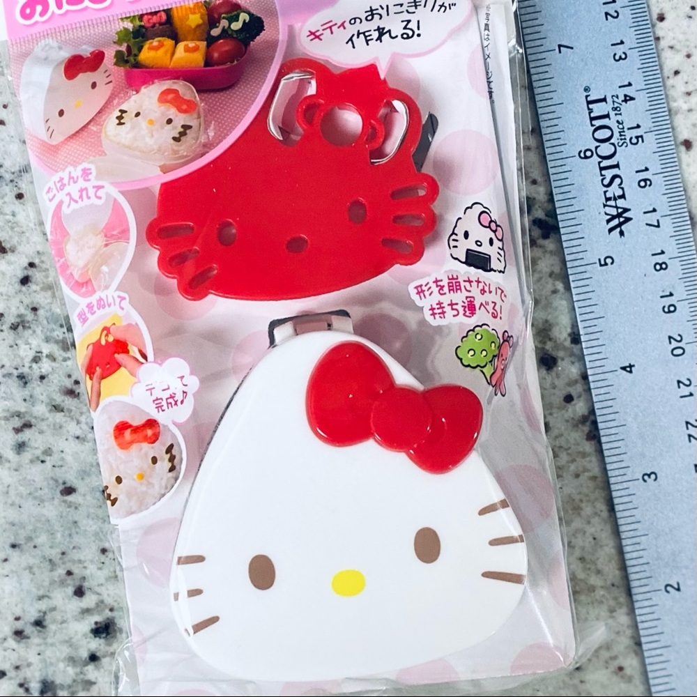 💕5/25 Hello Kitty Sanrio Rice Ball Mold Case